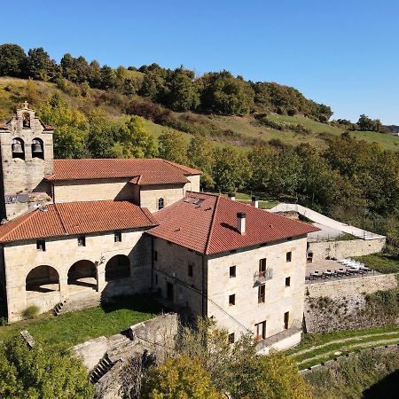 Palacio De Aralar Alta Familias Oskotz Exteriér fotografie
